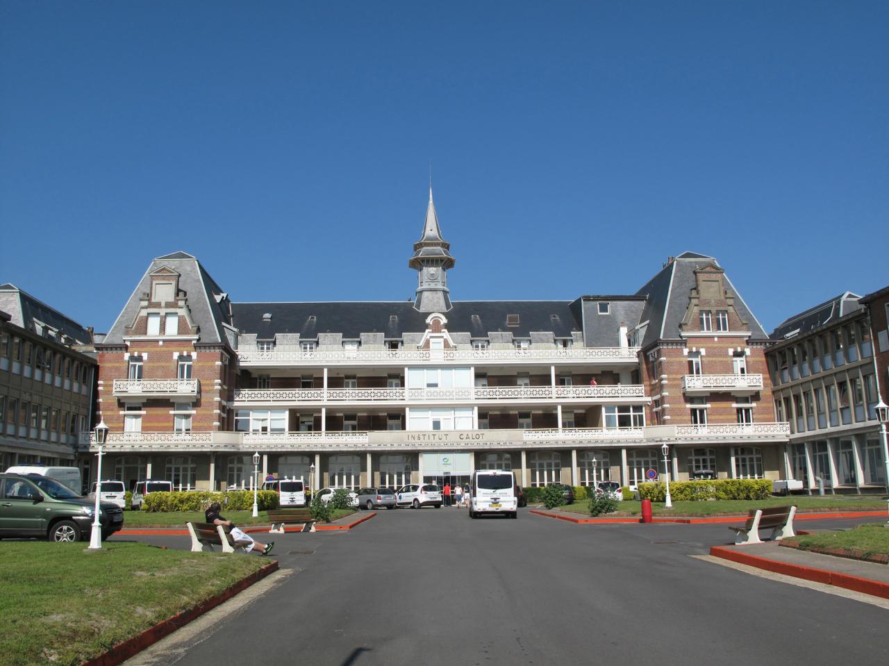 Cour d'honneur Institut Calot